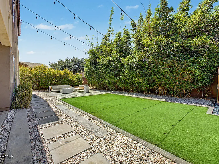 15912 W Sierra St — Photo 40