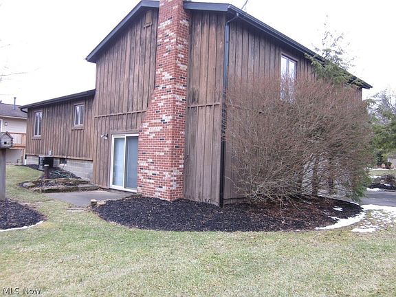 4th image of 2006 Carlton Dr
