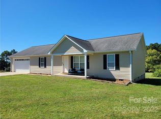 135 Quiet Acres Trl, Harmony, NC 28634