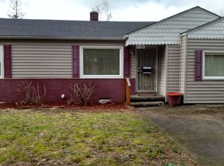 9115 SE Taylor St, Portland, OR