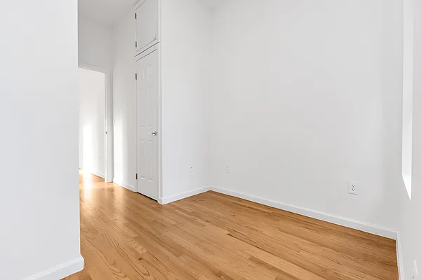 Rented by REAL New York | media 4