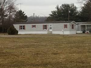 2nd image of 260 El Rancho Dr NE