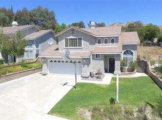 27911 Lassen St, Castaic, CA 91384