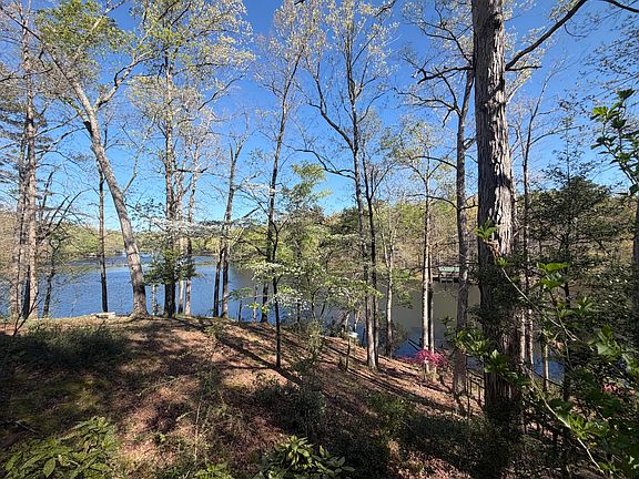 3rd image of 598 Pennington Lake Rd