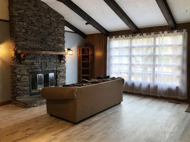 147 Lail Ln — Photo 11