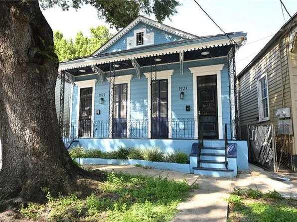 1923 Bayou Rd, New Orleans, LA 70116