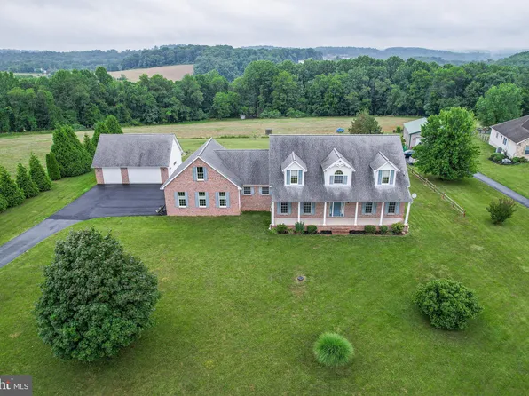 361 Garvine Mill Rd, Fawn Grove, PA 17321