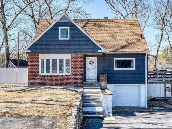22 Lawrence St, Northborough, MA 01532
