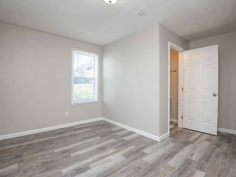 912 Hotel Ave #1 — Photo 5