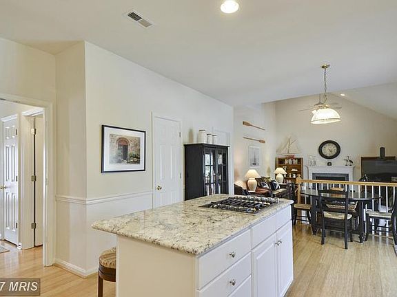 4th image of 501 Merton Woods Way