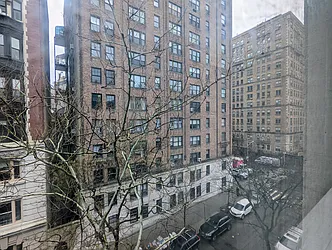 Rented by Manhattan Spaces