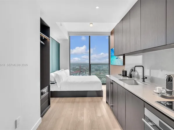 20 NE 11th St #4607A, Miami, FL 33132