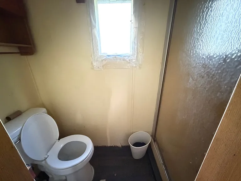183 Ainsley Ave — Photo 3