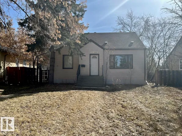 11583 80th Ave NW, Edmonton, AB T6G 0R7