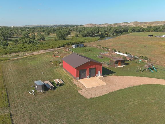2nd image of 28738 Bad River Rd