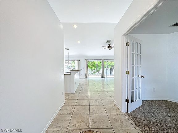 4th image of 218 NW 27th Pl