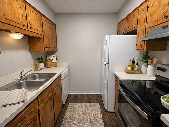 3rd image of 236 Music Rd #1