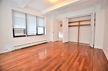 Rented by Manhattan Realty Group