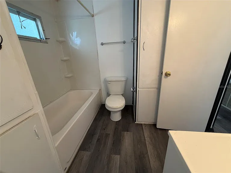 5221 Beechmont Ave — Photo 24