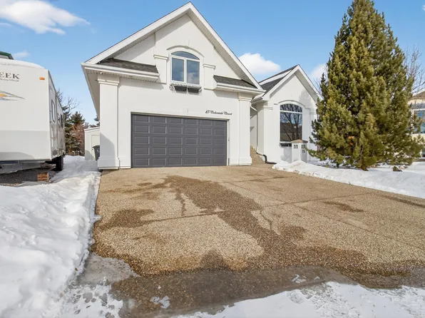 15 Coloniale Ct, Beaumont, AB T4X 1M3