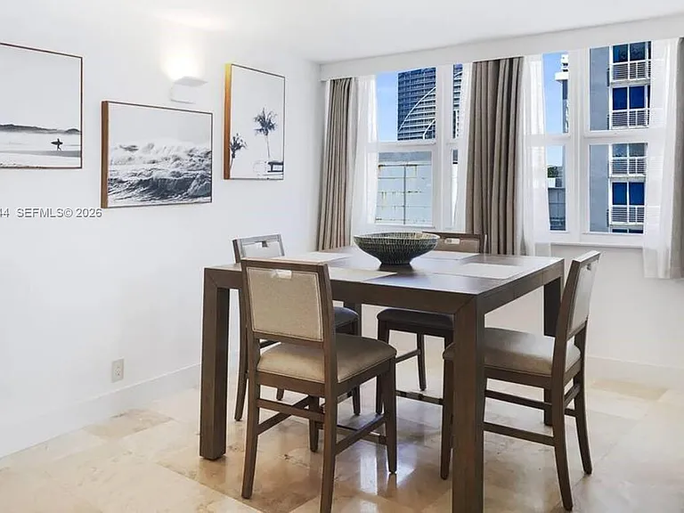 209 N Fort Lauderdale Beach Blvd #5B — Photo 3
