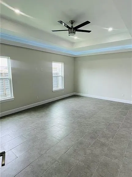 8114 N 25th Ln — Photo 12