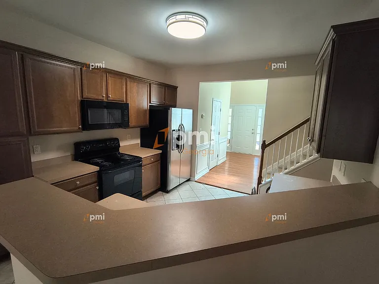 306 Creek Manor Way — Photo 2