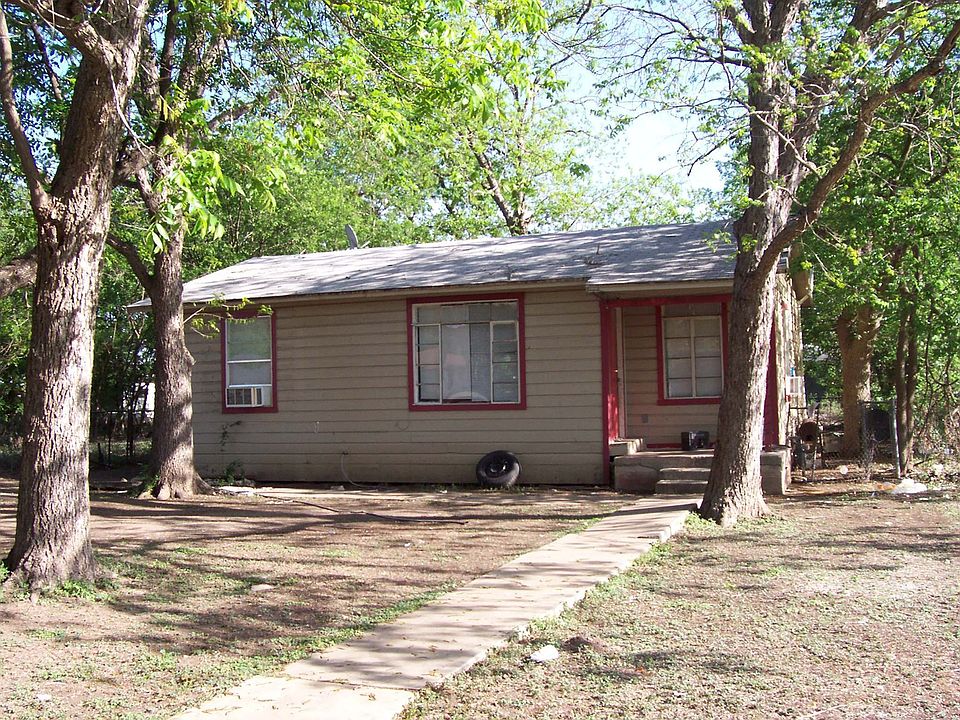 1st image of 262 Corliss