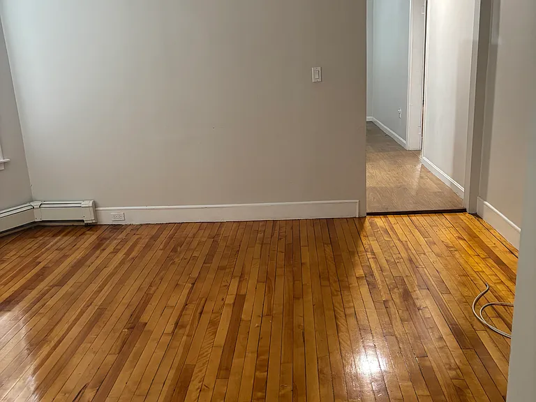 146-148 Oakside Ave #1 — Photo 12