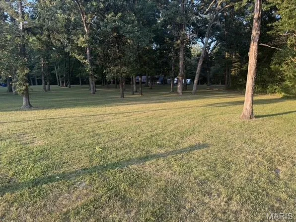 1222 N Rock Church Rd, Warrenton, MO 63383