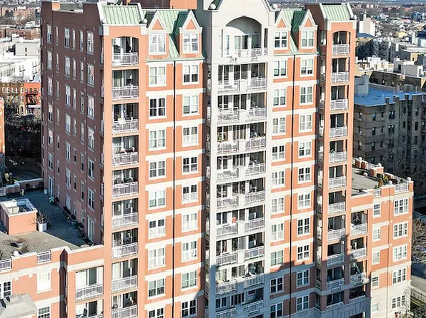 65 Oceana Dr E APT 1E, Brooklyn, NY 11235