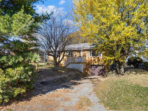 4th image of 130 Firwood Dr