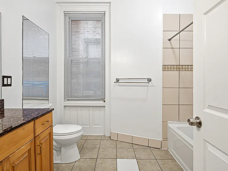1231 W Allegheny Ave #1 — Photo 3