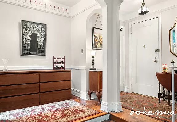 4th image of 200 Pinehurst Ave APT 1A