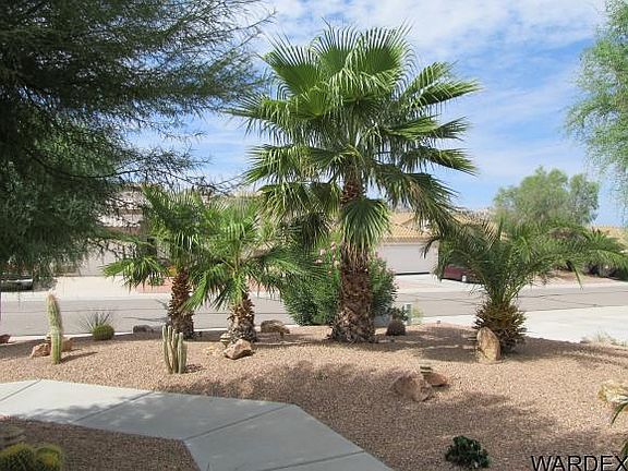 3rd image of 2993 Desert Brook Ln
