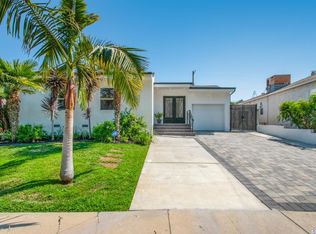 17804 Rhoda St, Encino, CA 91316