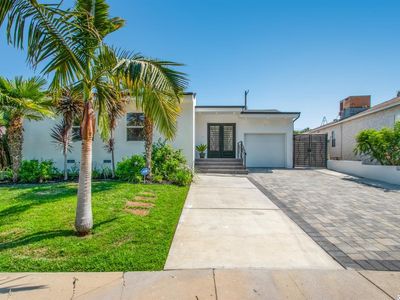 17804 Rhoda St, Encino, CA, 91316