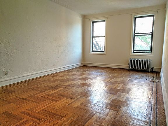 5th image of 4209 47th Ave #22RKA