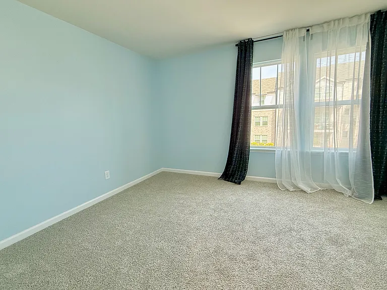 3615 Shore Wood Ave — Photo 10