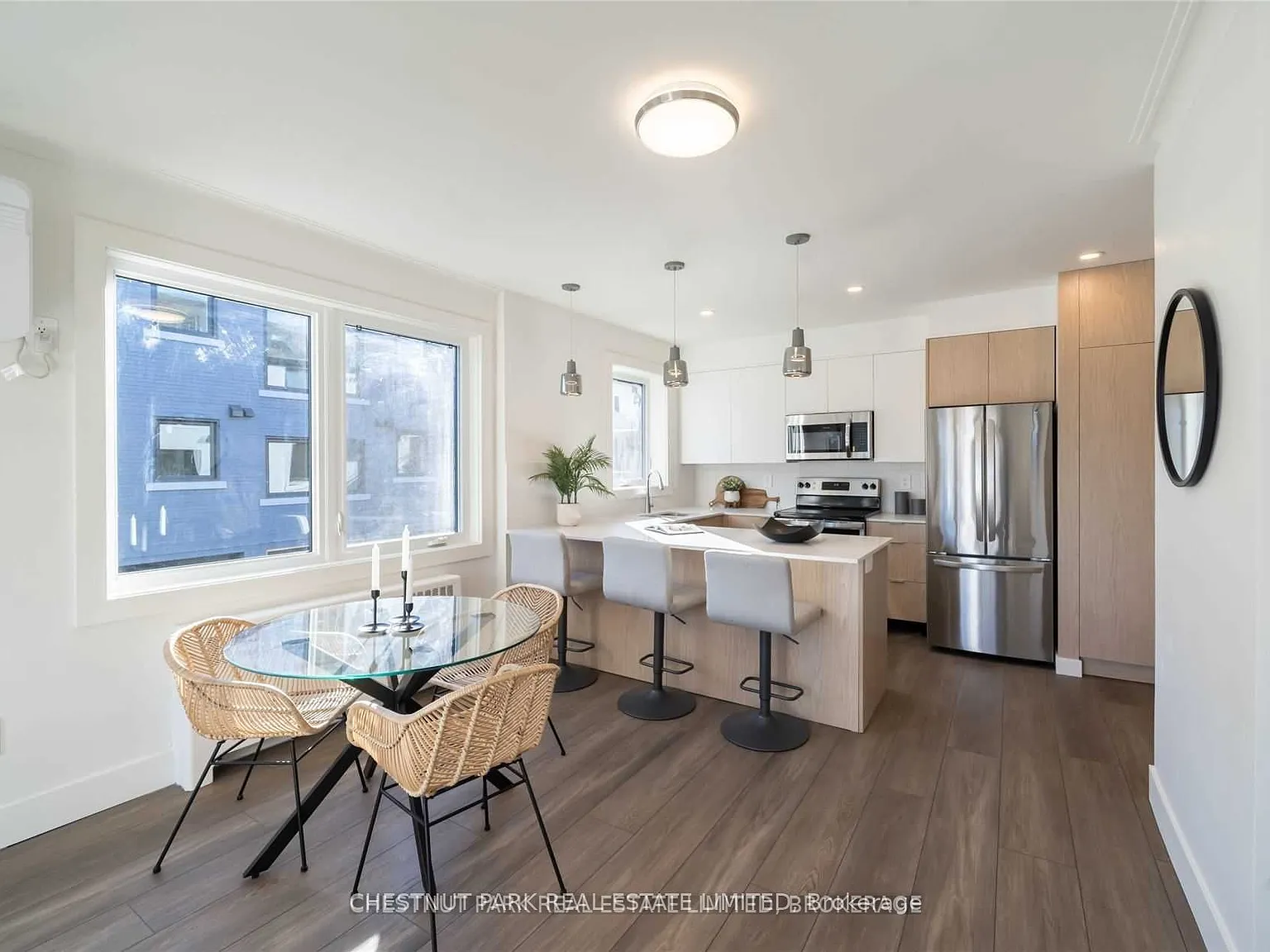 2 bed, $2,895 — Photo 1