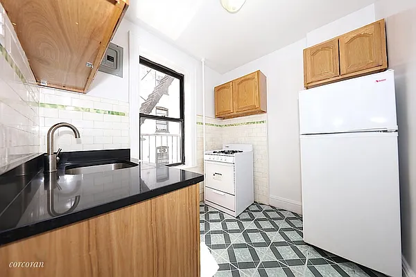 Rented by Corcoran | media 15