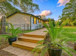 5442 Woodland Dr, Orange, TX 77632