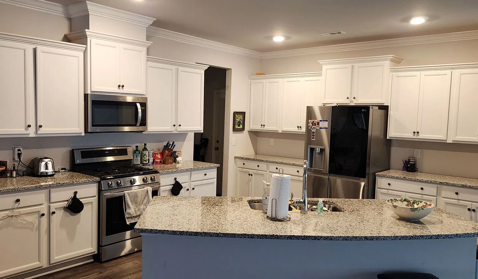 Charming 4BR House in Huntsville — Photo 4