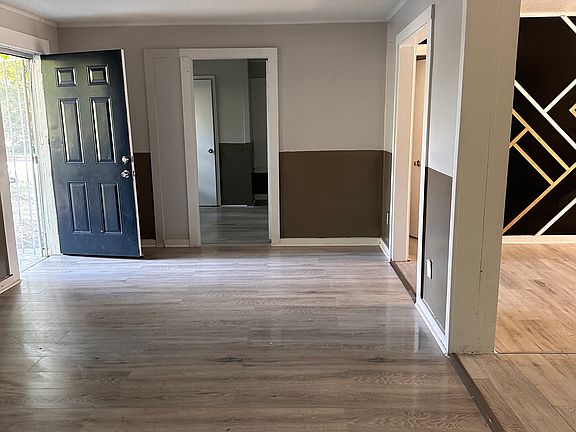5th image of 3655 Ardmore St