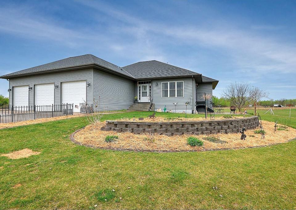 1st image of 29330 Vermillion Ct