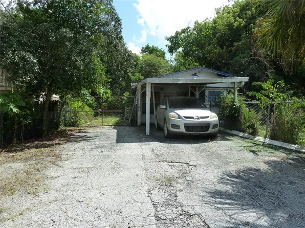 1202 LUCAS STREET, HOLIDAY, FL 34691