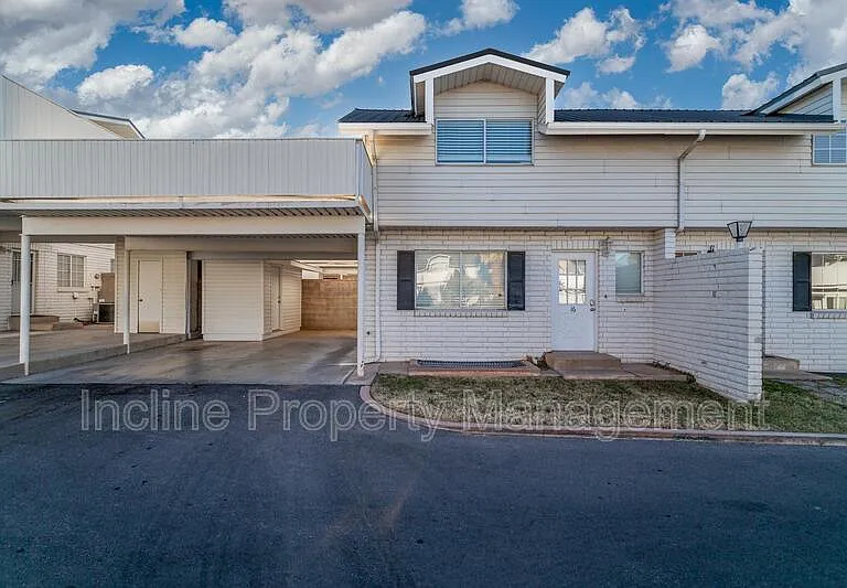 781 N Valley View Dr #16 — Photo 2
