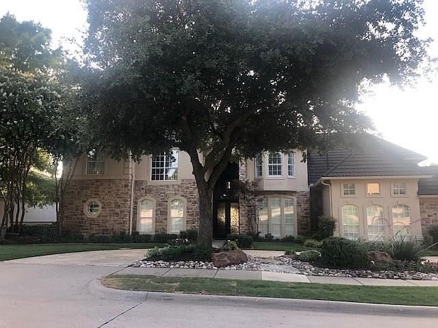 1st image of 4627 Pine Valley Dr