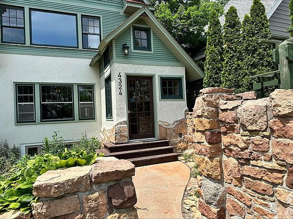 3rd image of 4324 W Lake Harriet Pkwy #5d9167d91