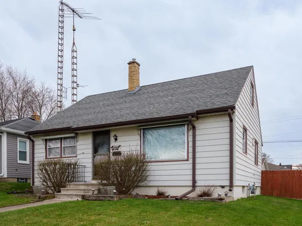 7602 38th AVENUE, Kenosha, WI 53142